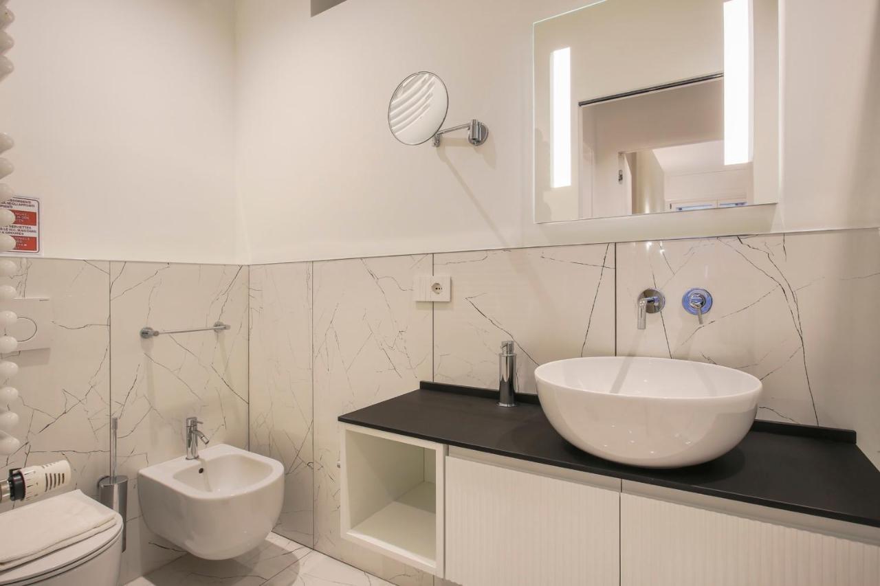 Repubblica Suite Ii-Hosted By Sweetstay Milan Exterior photo